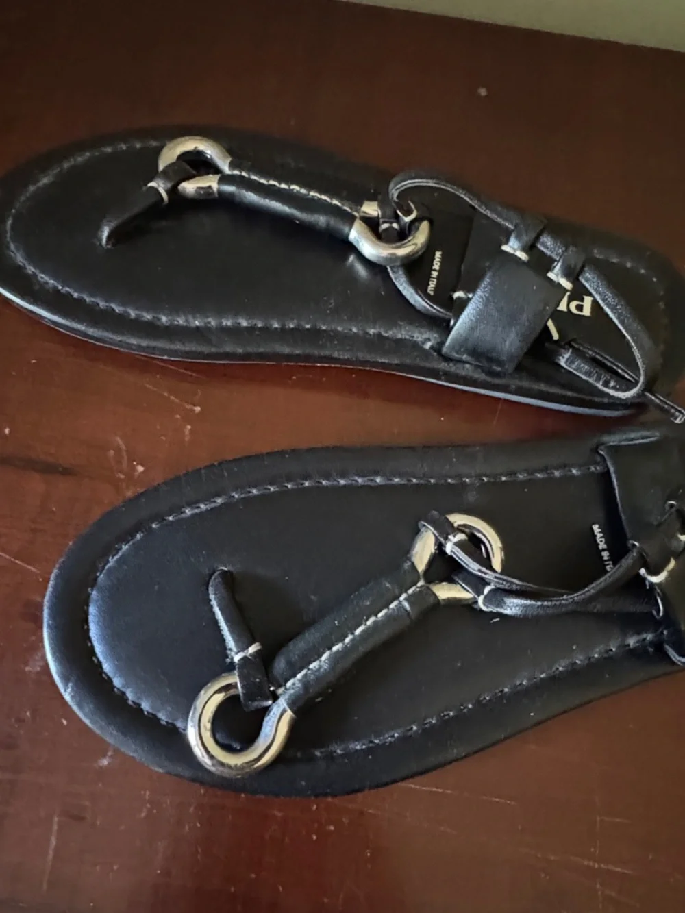PRADA Black Leather Sandal with Gold Ring Accents - Vintage - Picture 6 of 6